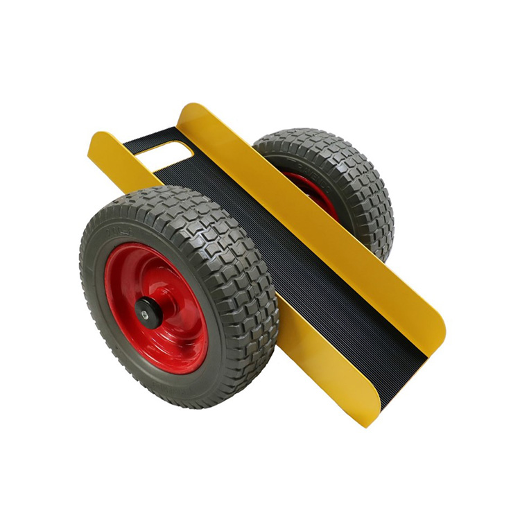 Produktbild på en gul skivvagn från Ravendo med gummiklädd lastyta, två punkteringsfria hjul samt inbyggt handtag.