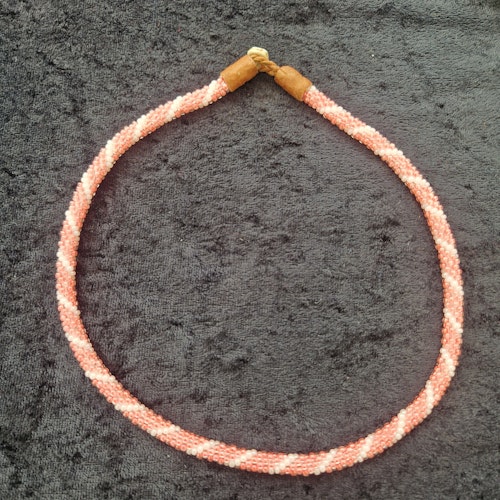 Pärlhalsband 44 cm - rosa vit