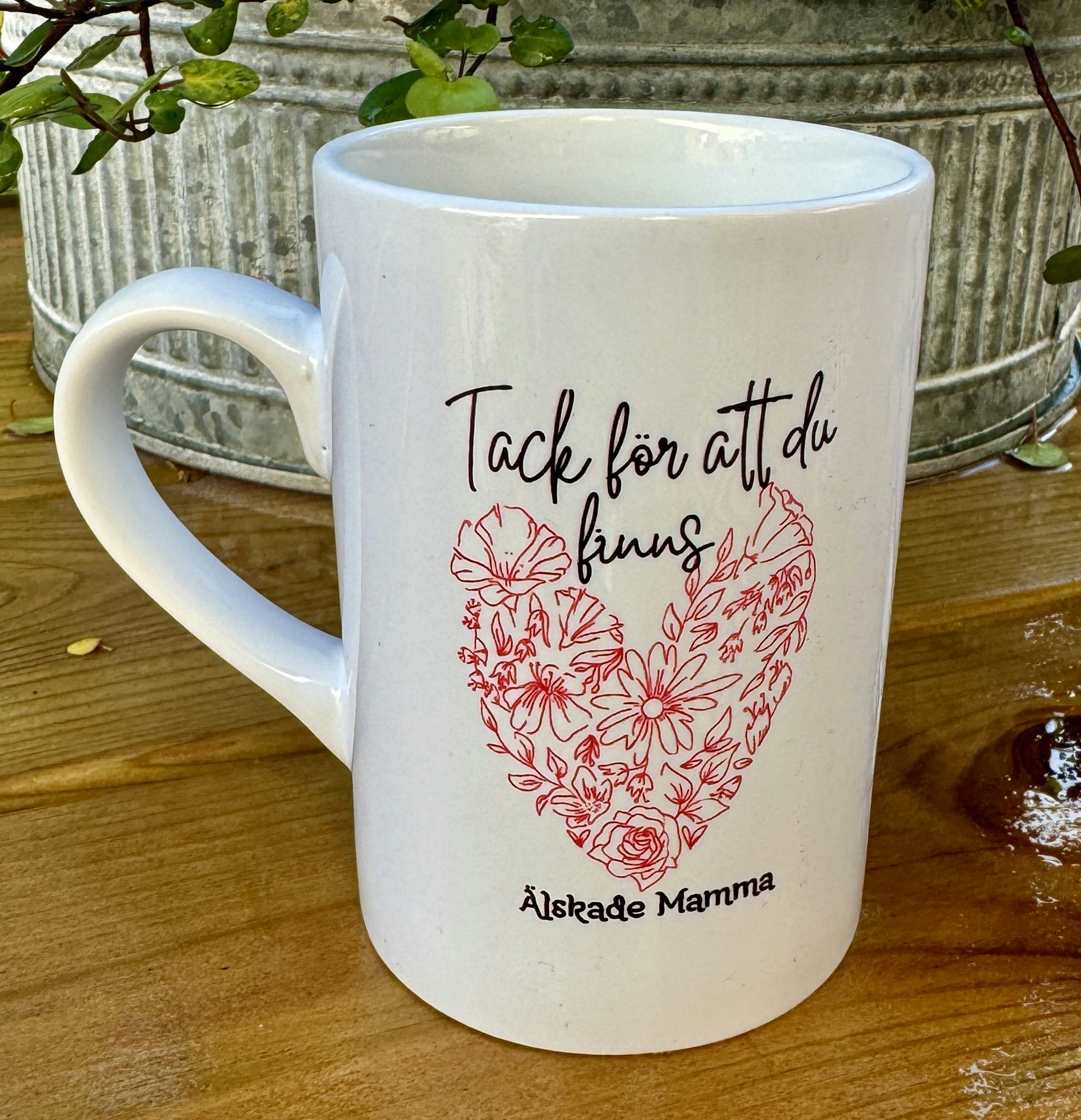Tack för att du finns Älskade mamma -Personlig Mugg med namn