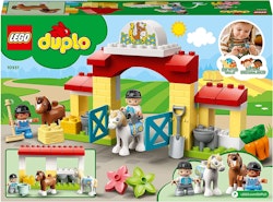LEGO 10951 DUPLO Town Häststall och Ponnyskötsel, Byggsats med Leksaksdjur för Småbarn 2+ år, Lekset för Förskolebarn