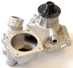 Vattenpump PA 5412 BMW 1994/99 7-8 Serien V12