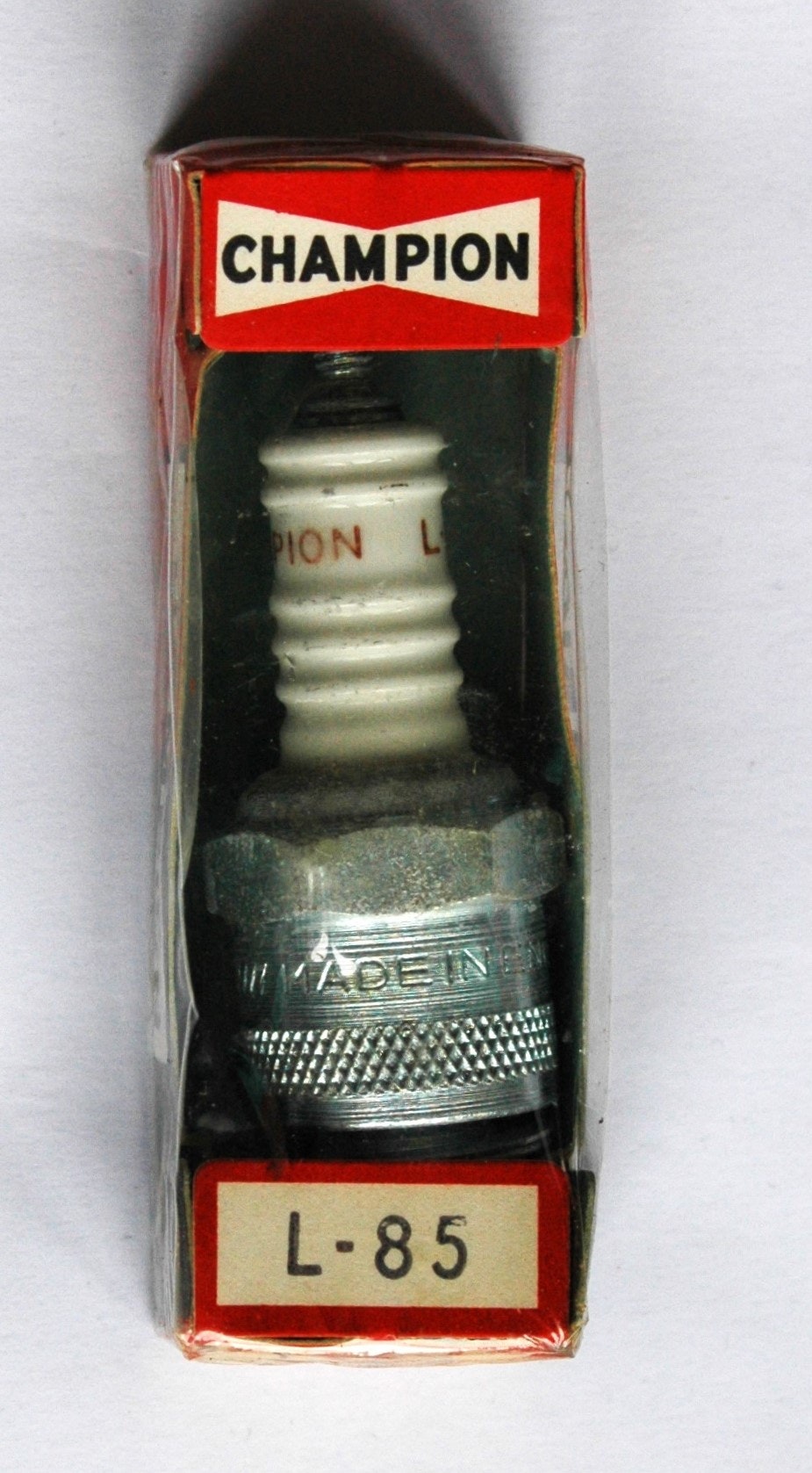 Champion L-85