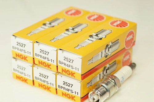 Tändstift NGK BPR4FS-11 1974-82 302, 351, 400, 460 V8