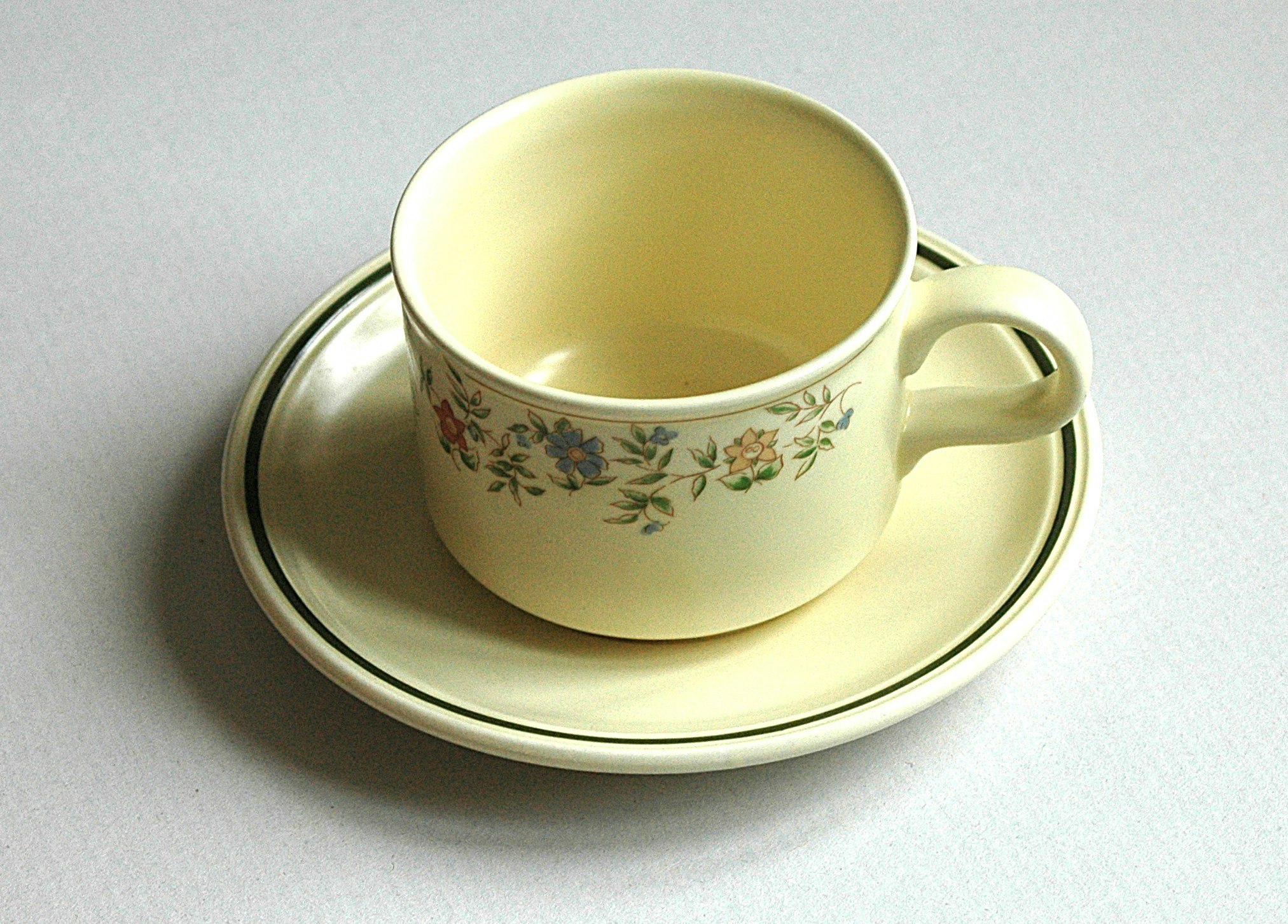 England BHS Country Garland, Tea-Cup 1980-tal.