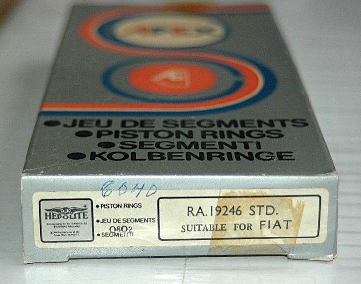 Kolvringssats RA 19246 STD 1965/84 850, 127 0,9, Panda