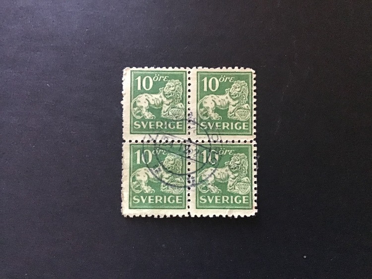 STÅENDE LEJON, facit nr 144 C i stämplat 4-block