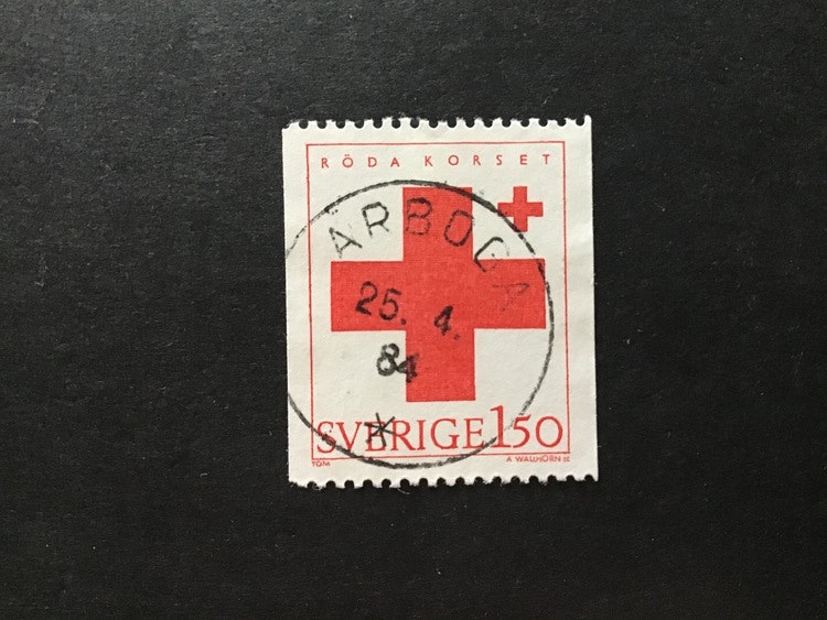 RÖDA KORSET 1983 facit nr 1268 praktstämplat ARBOGA