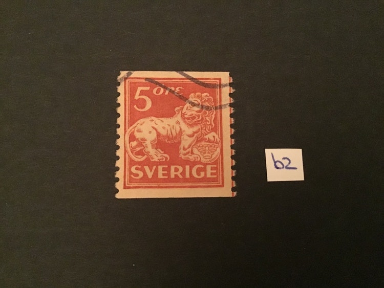 STÅENDE LEJON , facit nr 142 bz, stämplat märke