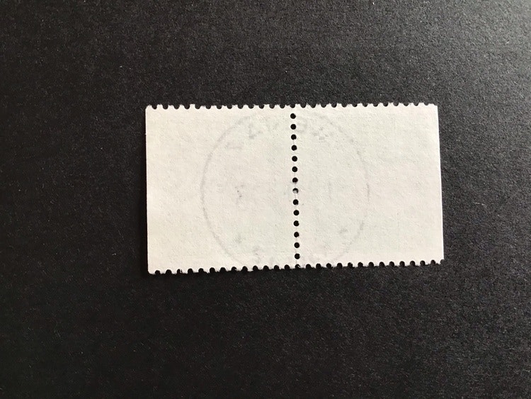 BÄR OCH FRUKTER  facit nr 1786 SX LYXSTÄMPLAT PAR AVESTA 2