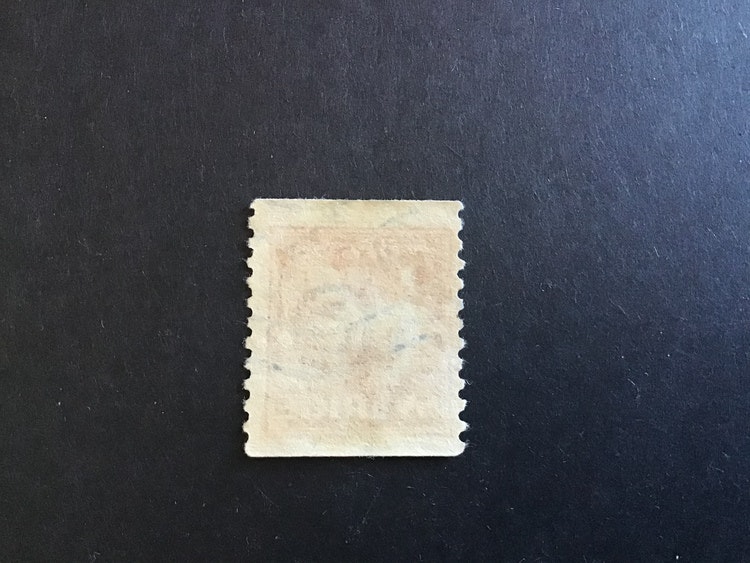 Stående lejon facit nr142 A cxz, stämplat märke