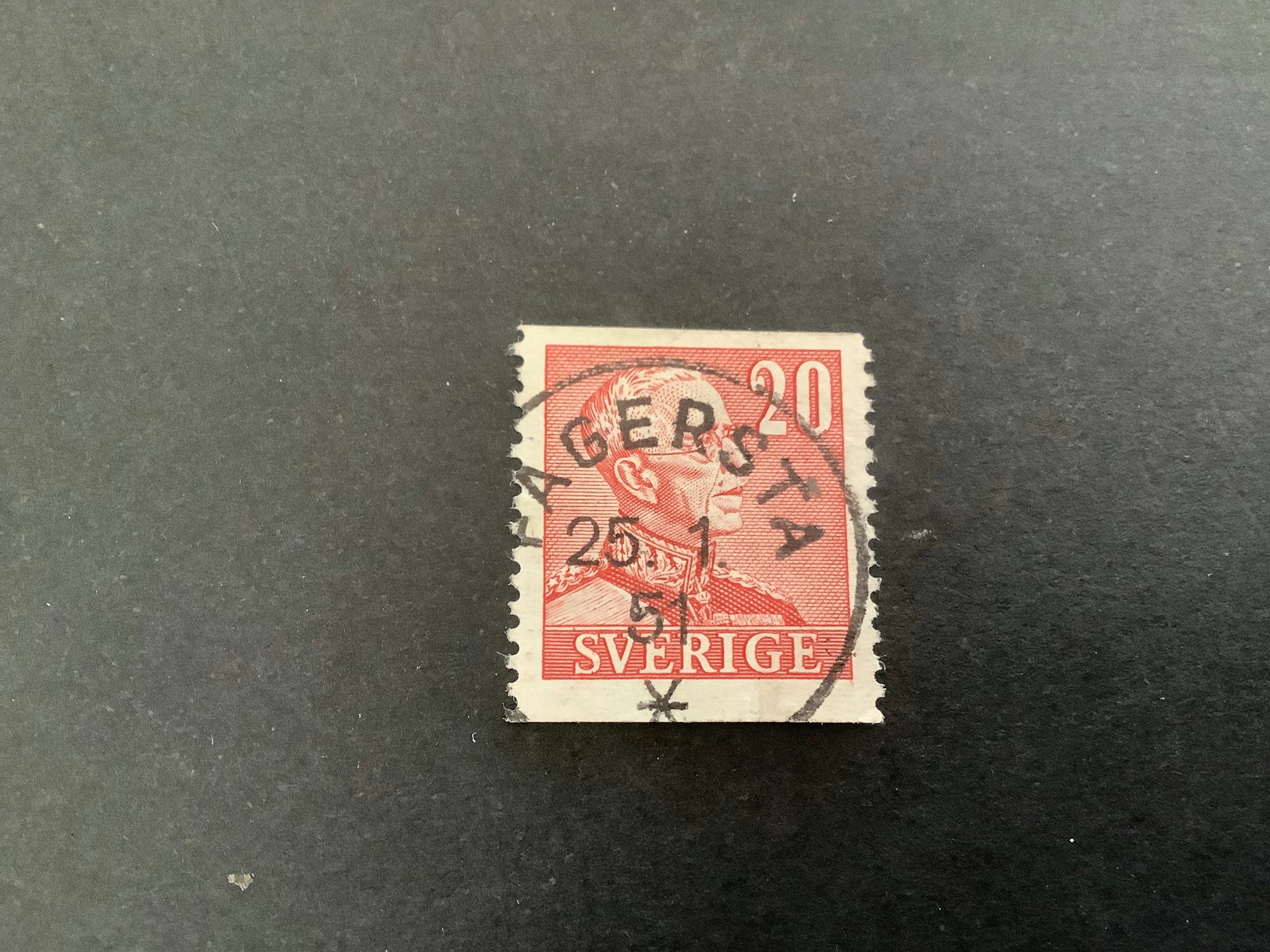 Gustaf V profil höger facit nr 276 A praktstämplat FAGERSTA