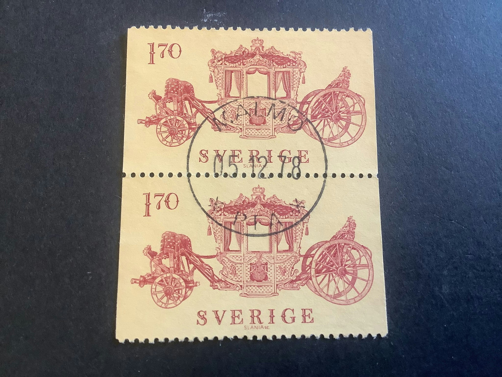 Kröningsvagn facit nr 1055 i  lyxstämplat par MALMÖ