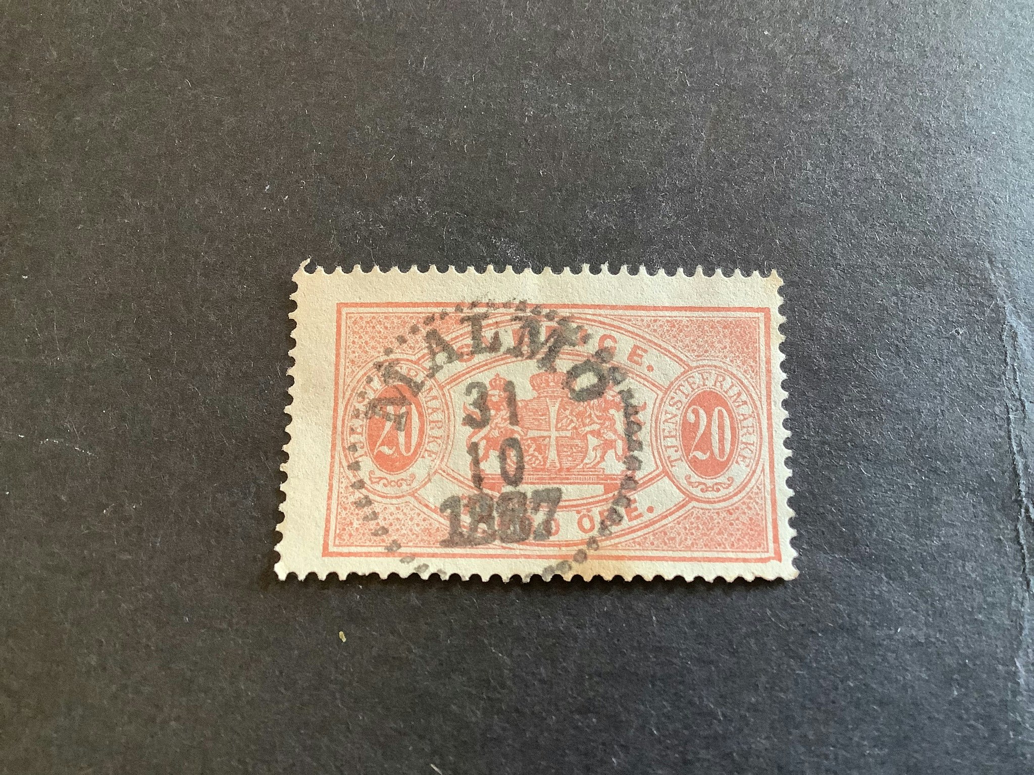 Tjänstefrimärke TJ 18 lyxstämplat MALMÖ