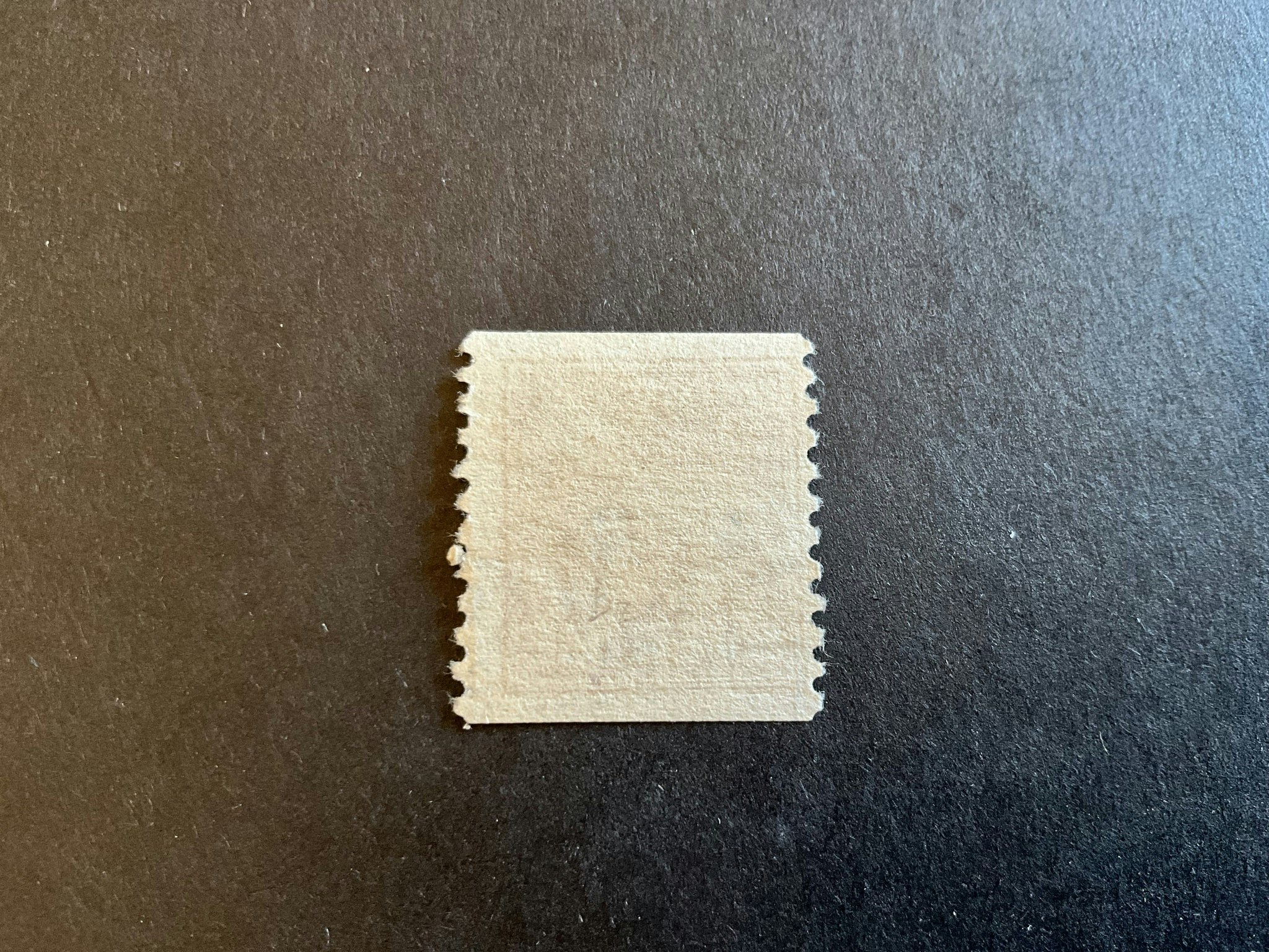Stående lejon facit nr 141 A bz stämplat märke