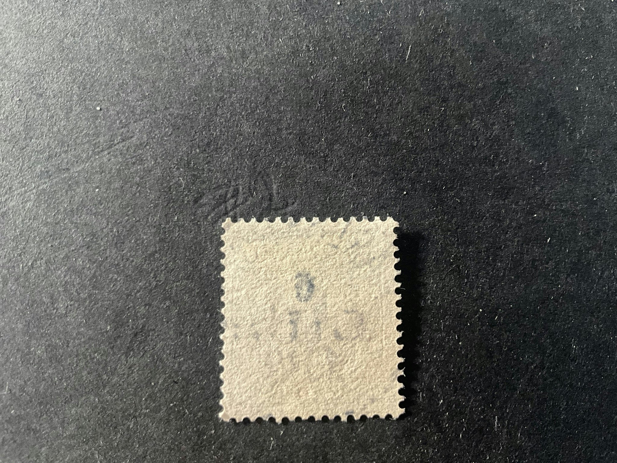 Gustaf V i medaljong facit nr 79 praktstämplat KARLSKRONA *LBR*