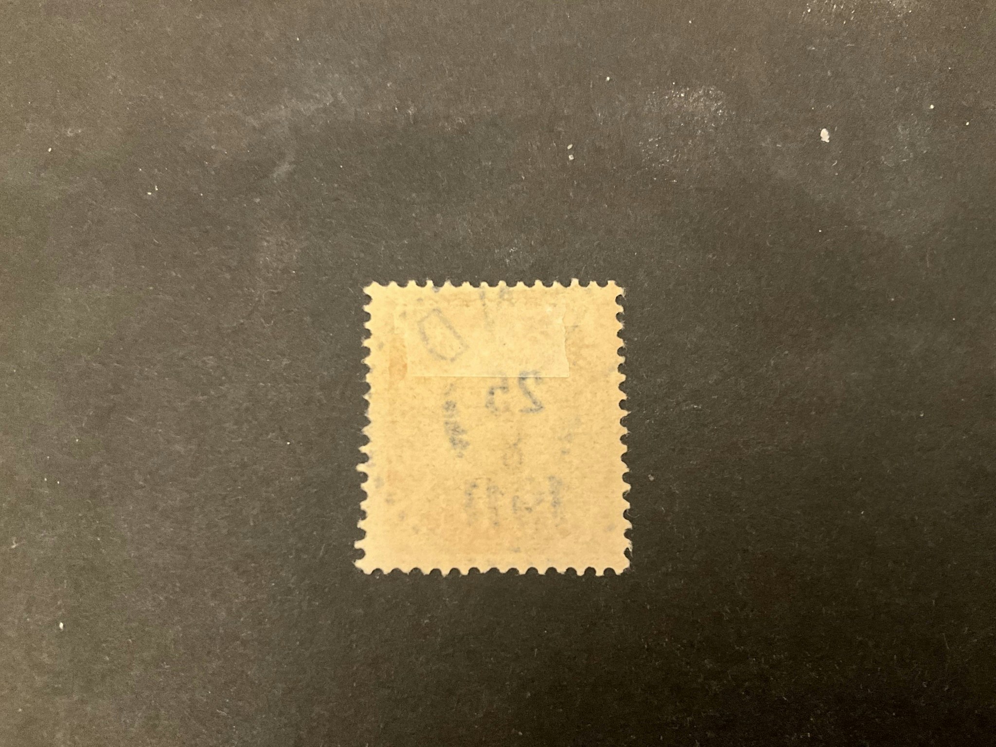 Gustaf V i medaljong facit nr 82 lyxstämplat LUND