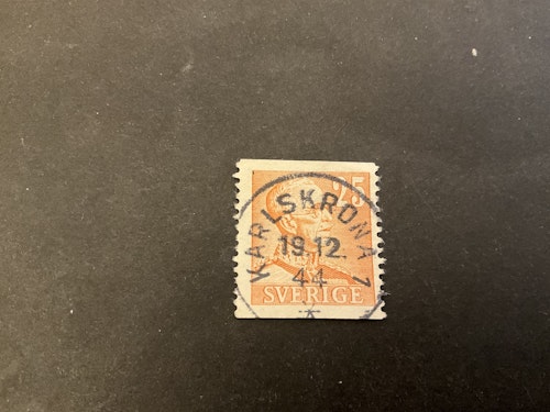 Gustaf V profil höger facit 277 lyxstämplat KARLSKRONA 1