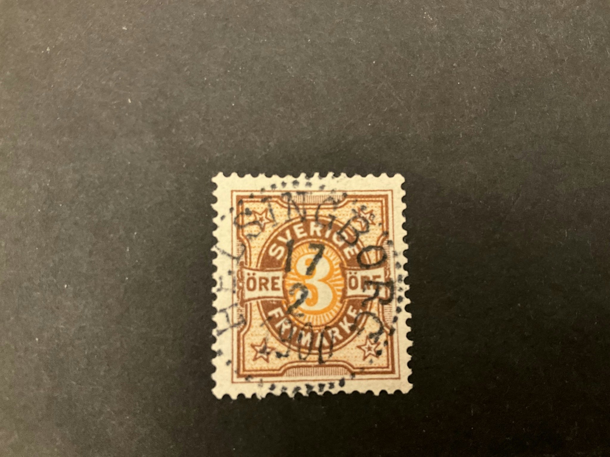 Tvåfärgad siffertyp facit 63 lyxstämplat HELSINGBORG