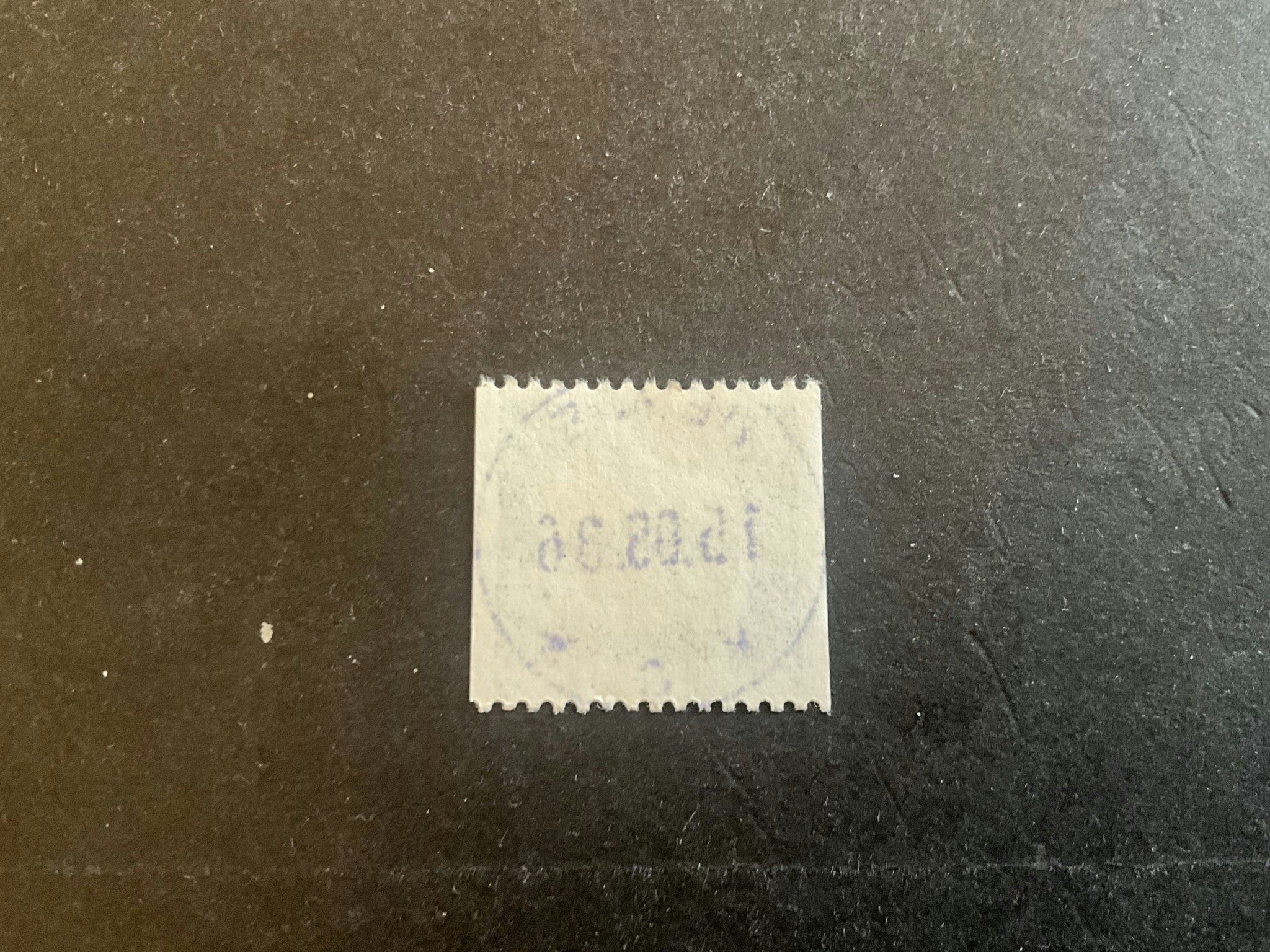 Forntida konst facit 817 A V2 lyxstämplat HEMSE