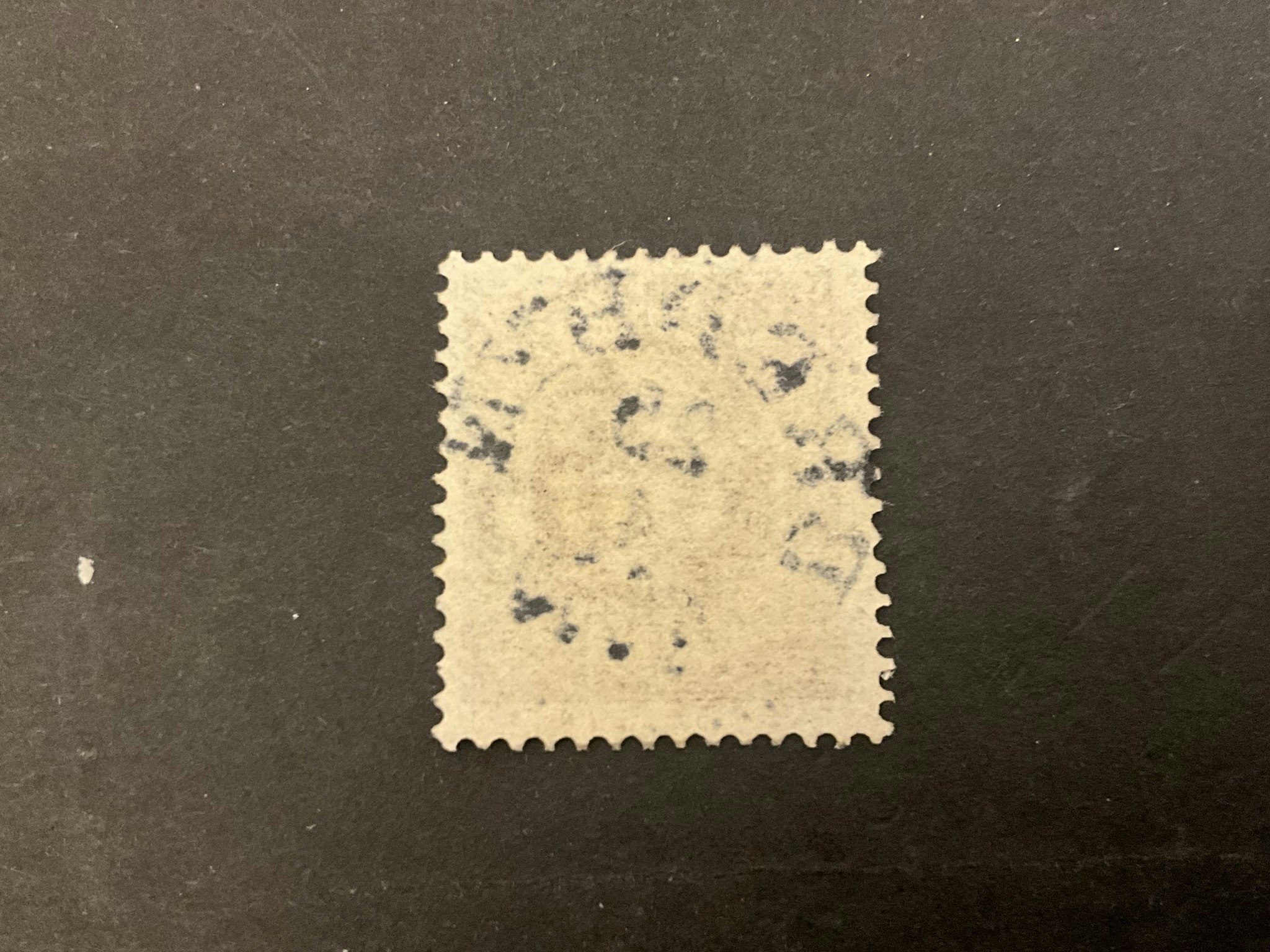 Oscar II facit 58 praktstämplat BREDBYN 25/4 1900 med lödskarvslinje