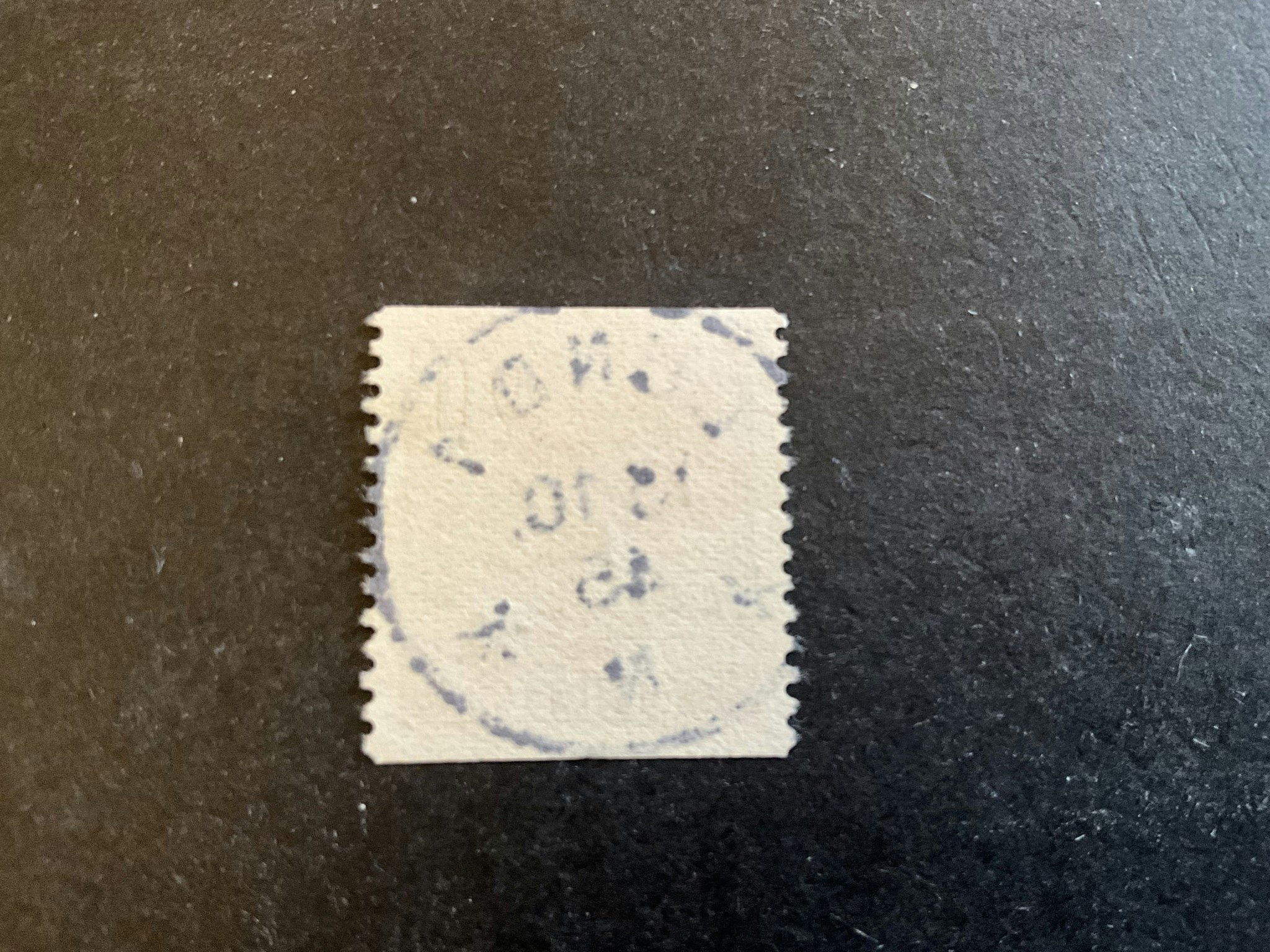 Gustaf V Adolf profil höger facit 276 A lyxstämplat LUND 1