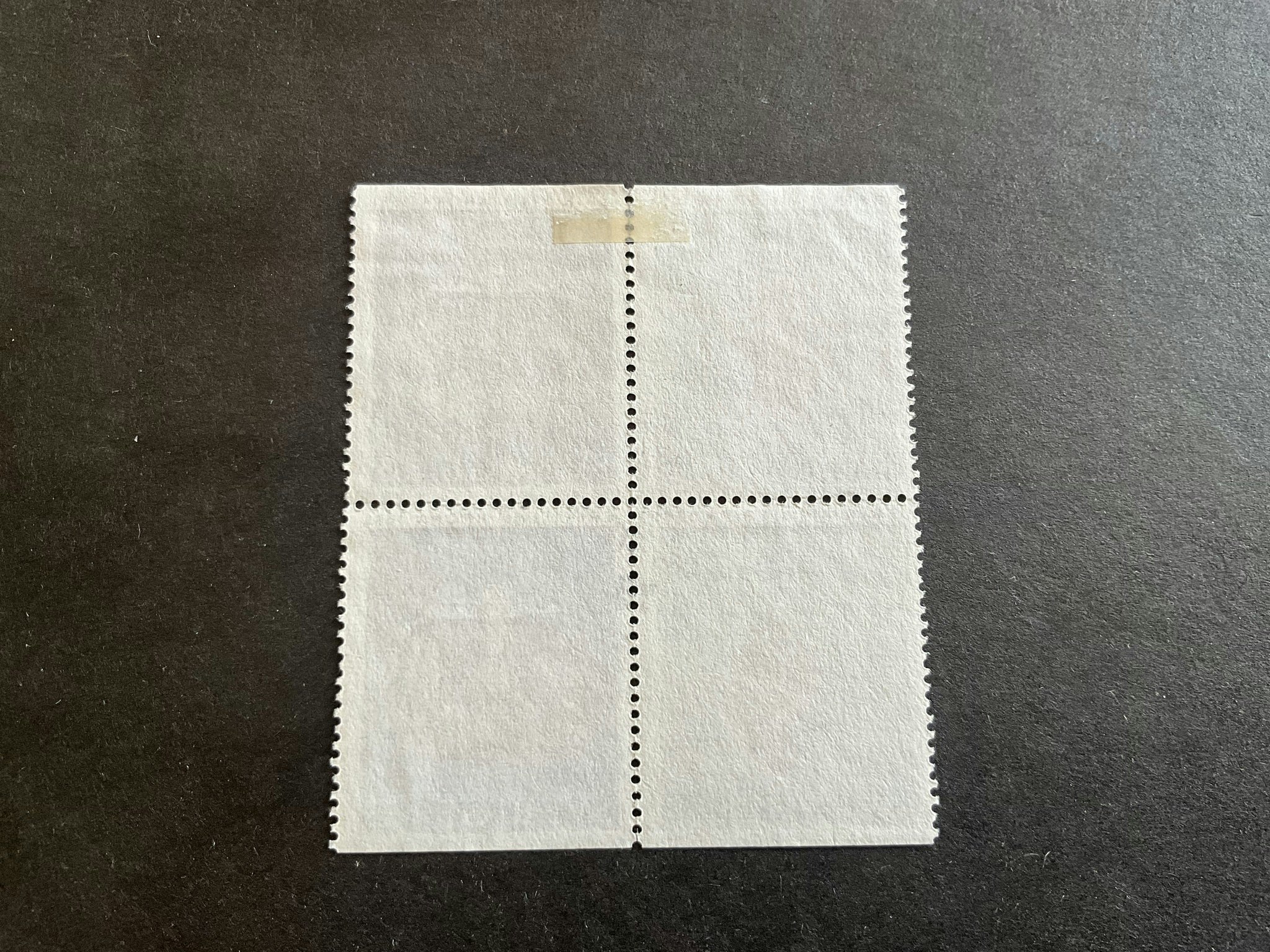 Riksregalierna facit nr 741+742 BB i stämplat 4-block