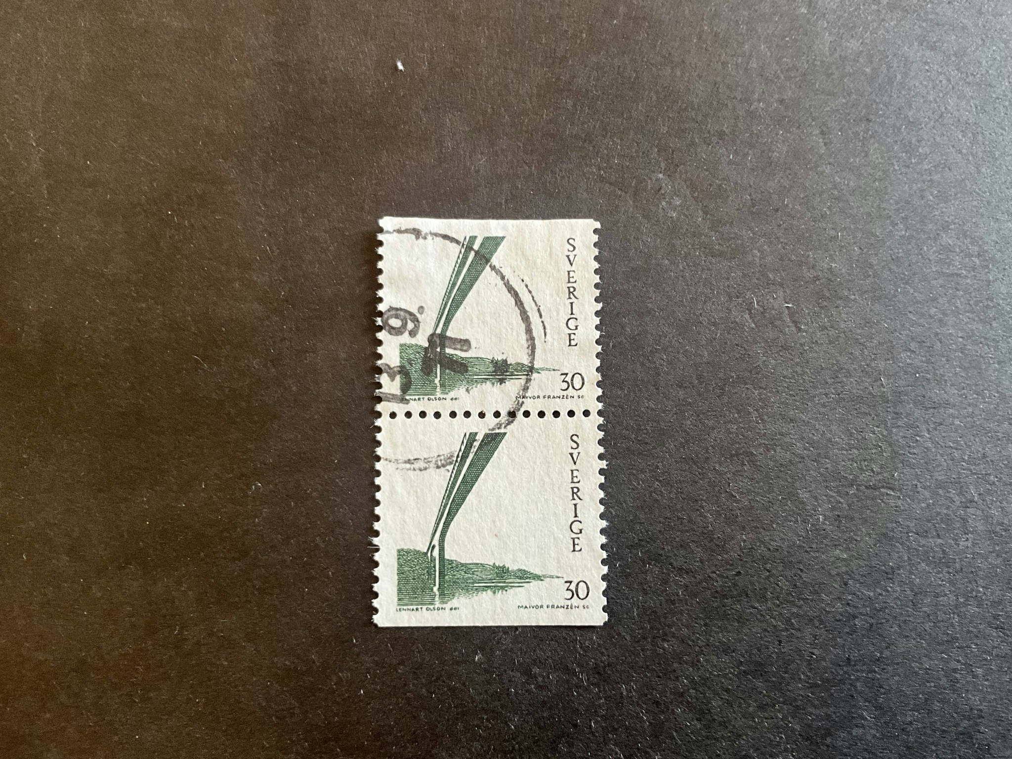 Tjörnbroarna facit nr 664 BB stämplat par