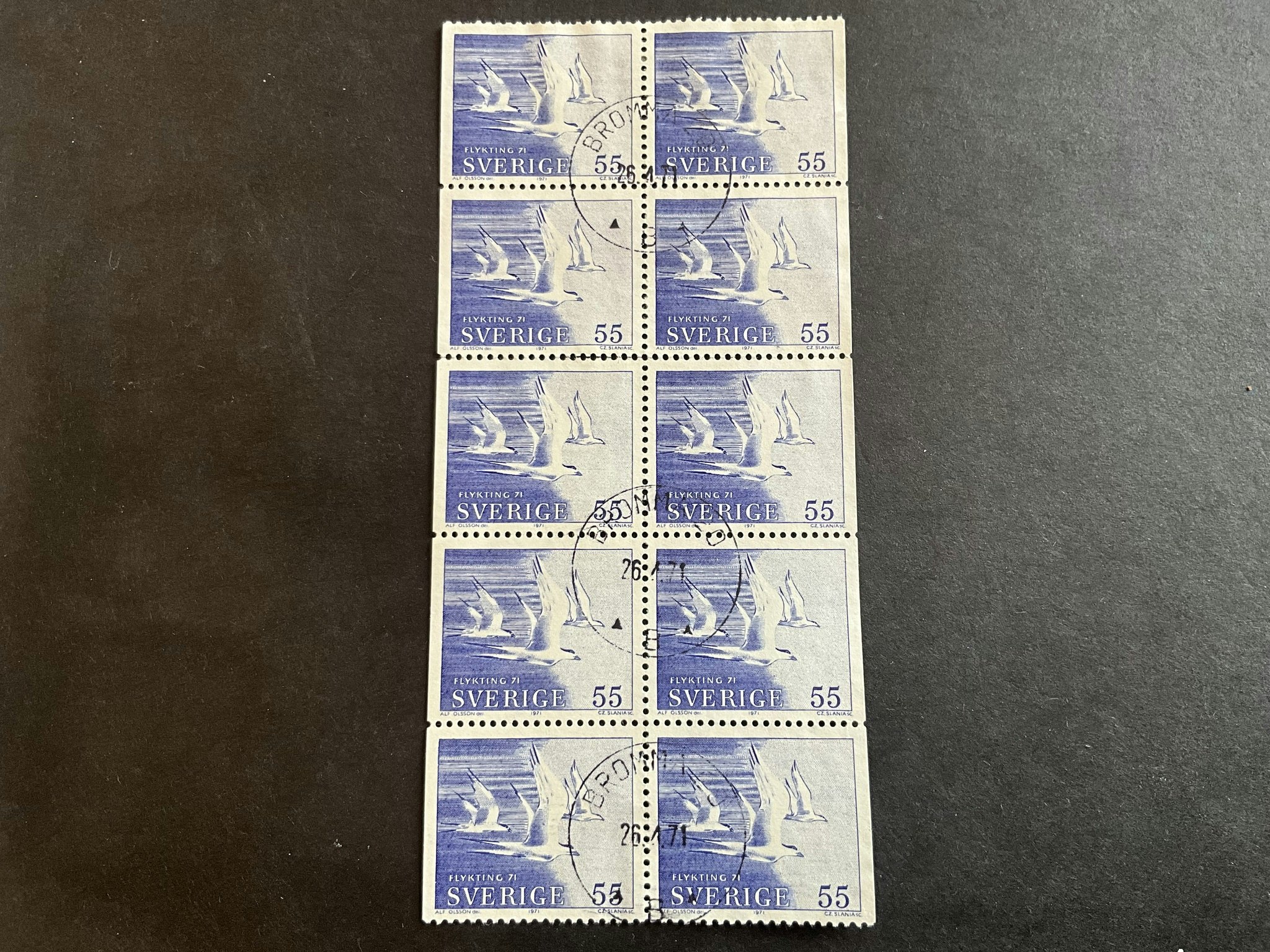 Flykting 71 facit nr 724 BB i lyxstämplat 10-block BROMMA 20