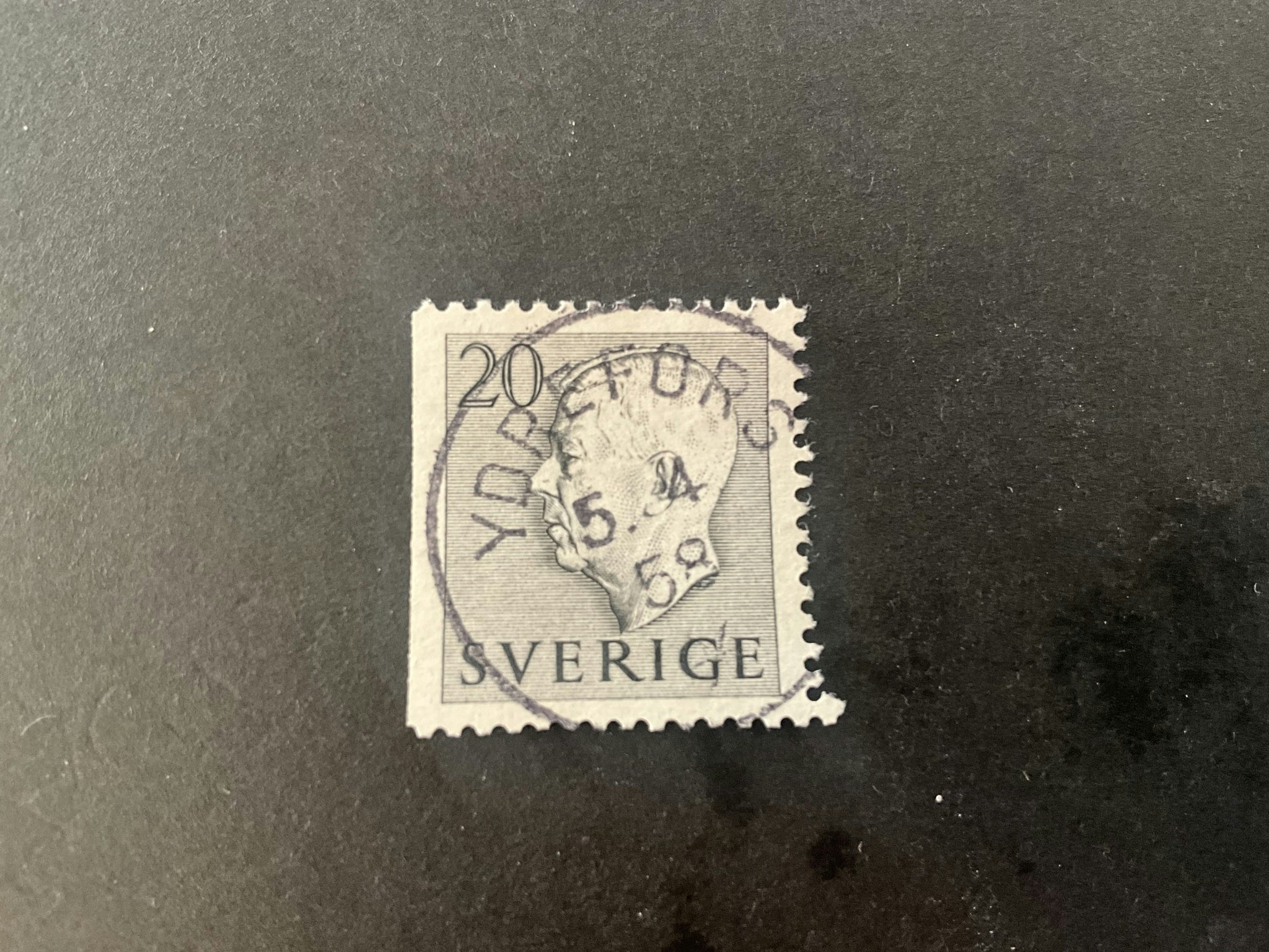 Gustaf VI Adolf facit 403 B1 praktstämplat YDREFORS