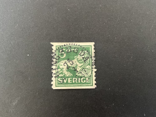 Stående lejon facit 143 A praktstämplat ERINGSBODA