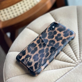 Leopard deksel med kortholder