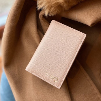Beige - Lommebok med gravering