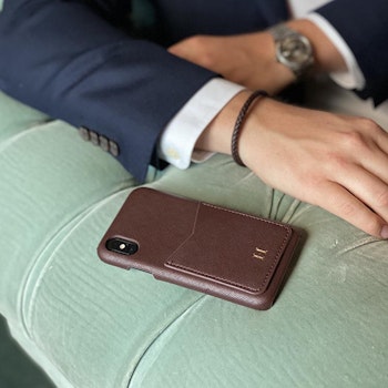 Dark brown deksel med kortholder