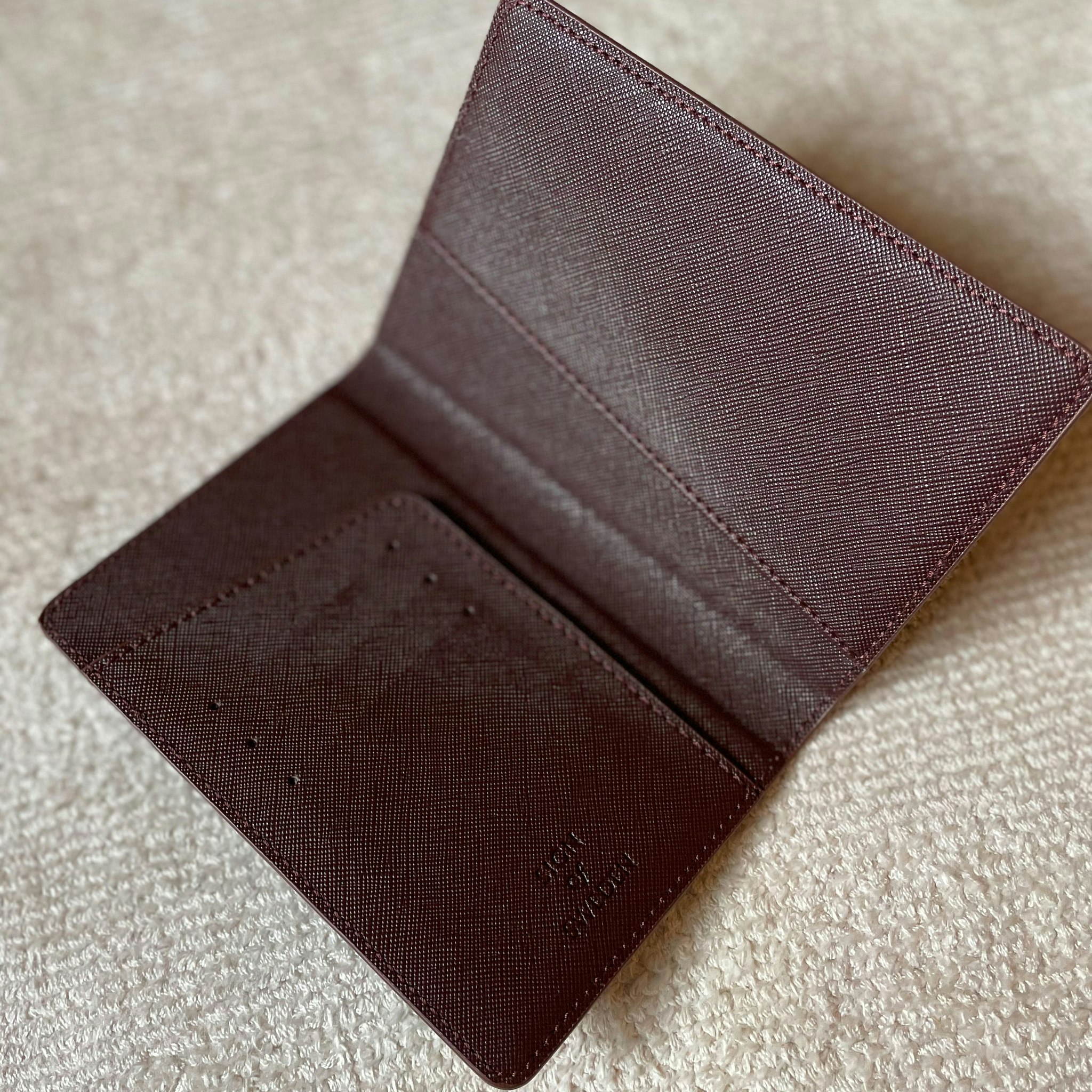 Dark brown saffiano (passdeksel)