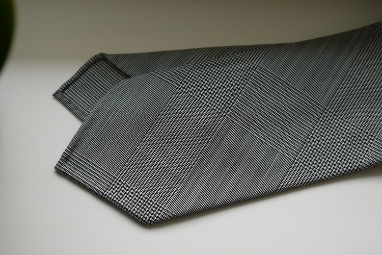 Large Glencheck Light Wool Tie - Untipped - Grey