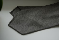 Solid Wool Flannel Tie - Untipped - Sand Beige