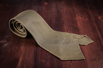 Solid Silk Grenadine Fina Tie - Untipped - Olive Green