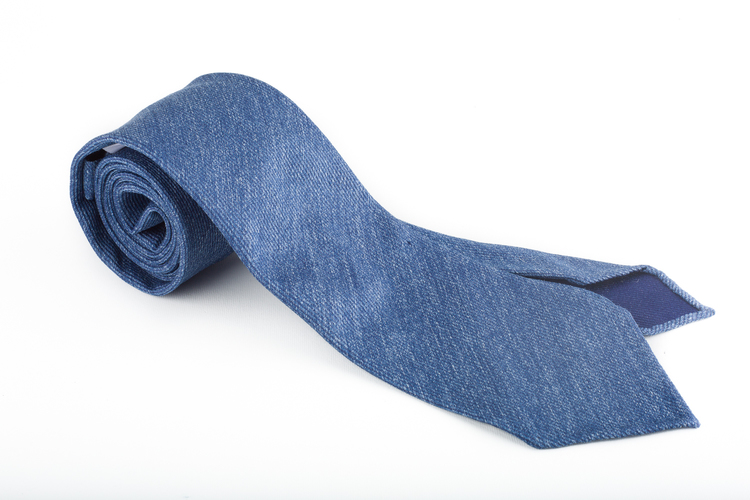 Silk Wool Untipped Solid - Mid Blue