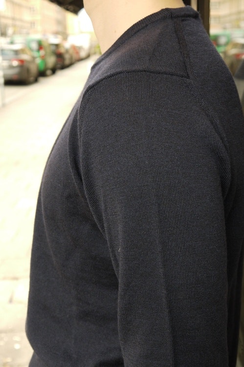 Crewneck Merino Pullover - Navy Blue