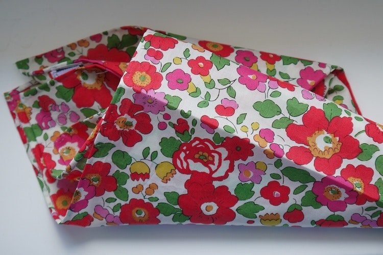 Floral Cotton Pocket Square - Red/GreenWhite