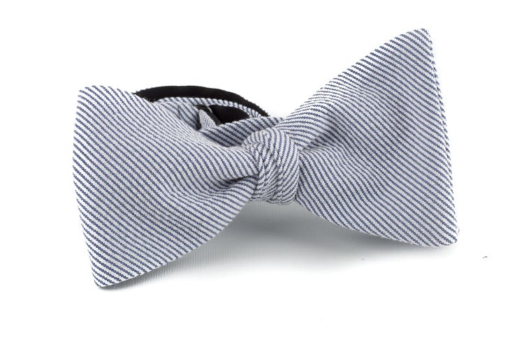 Striped Seersucker Cotton Bow Tie - Blue/White