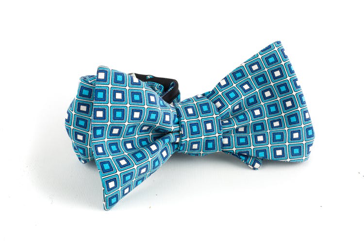 Square Madder Silk Bow Tie - Turquoise/White