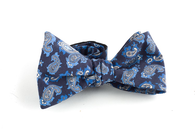 Paisley Madder Silk Bow Tie - Navy Blue/Light Blue