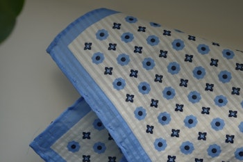 Floral Seersucker Cotton/Silk Pocket Square - Off White/Light Blue/Navy