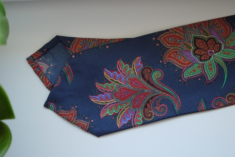 Oriental Printed Silk Tie - Navy Blue/Red/Green