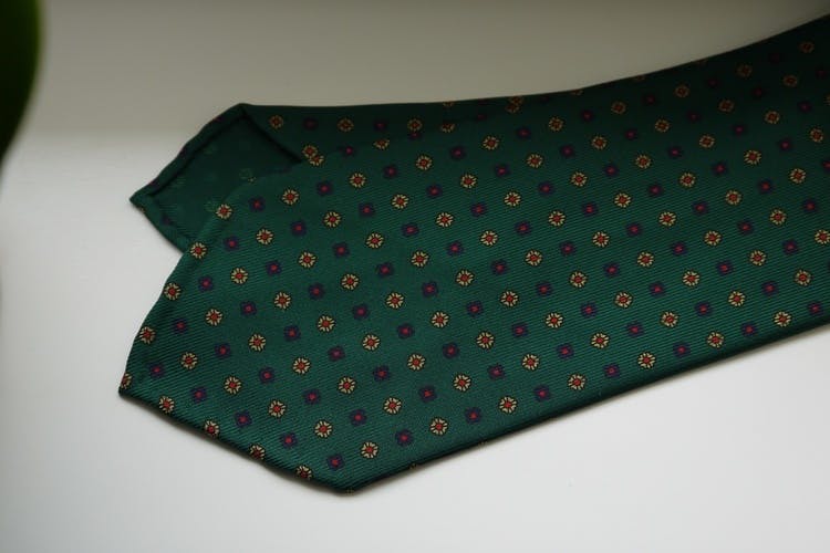 Floral Printed Silk Tie - Untipped - Green/Navy Blue/Red/Beige