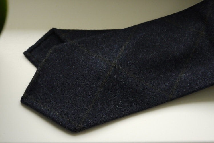Large Check Wool Tie - Untipped - Navy Blue/Brown