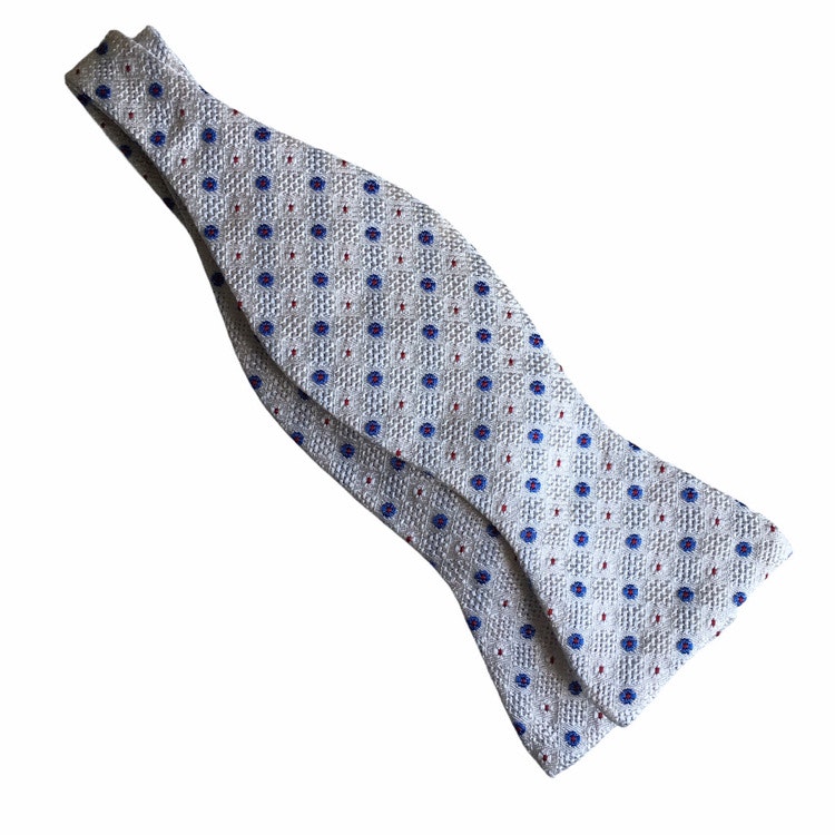 Floral Grenadine Bow Tie - White/Light Blue/White