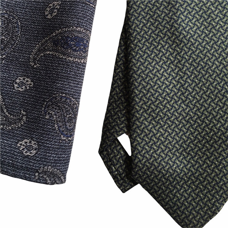 Kit - Printed silk tie and wool pocket square - Olive Green/Navy Blue/Grey