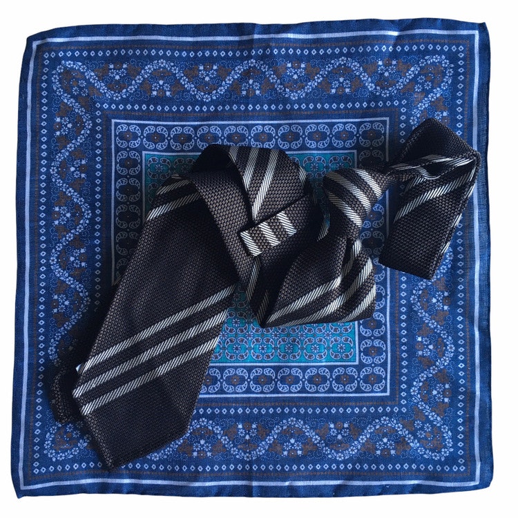 Kit - Regimental Grenadine tie and oriental linen pocket square - Brown/Cream/Navy Blue